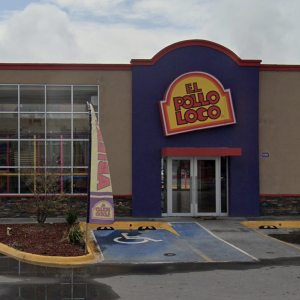 El-Pollo-Loco-Plaza-1500